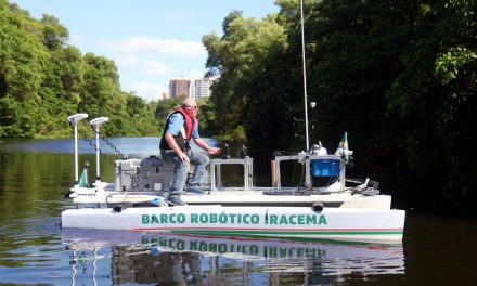 Funceme avalia uso de barco robótico em projetos de monitoramento de açudes