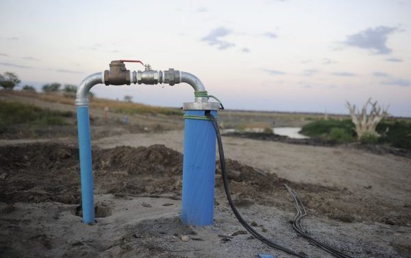 Campanha de fiscalização regulariza poços na Vila de Jericoacoara